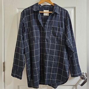 Abercrombie & Fitch Black and White Grid Button-Down Shirt